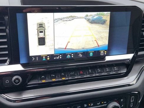 Used 2023 Chevrolet Silverado 1500 ZR2 w/ Technology Package image 6