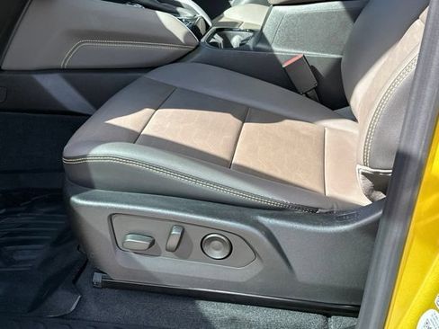 Used 2023 Chevrolet Colorado ZR2 w/ ZR2 Convenience Package III AWD/4WD image 25