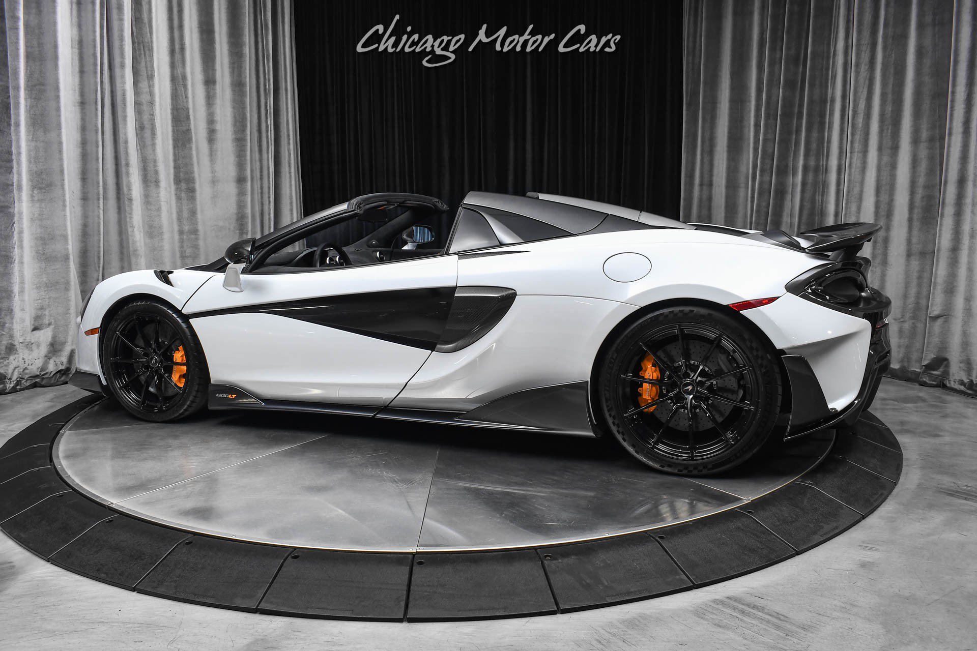 Used 2020 McLaren 600LT Spider RWD image 3