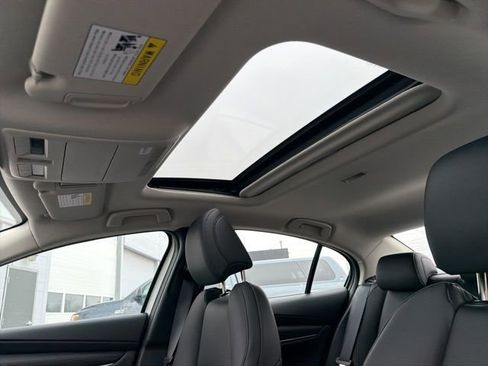 New 2026 MAZDA MAZDA3 2.5 S Sedan w/ Preferred Pkg image 30