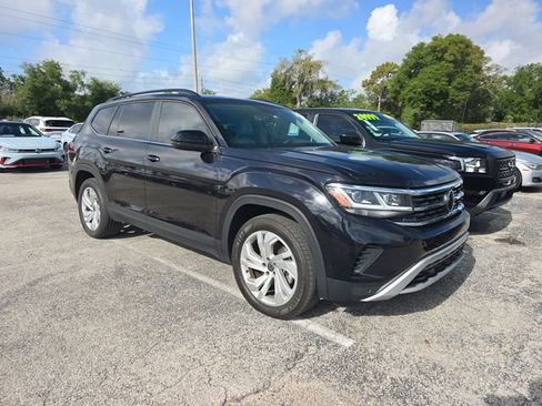 Used 2023 Volkswagen Atlas SE w/ Panoramic Sunroof Package FWD image 1