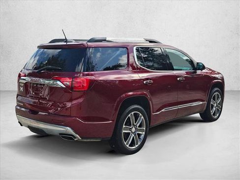 Used 2017 GMC Acadia Denali w/ Technology Package image 5