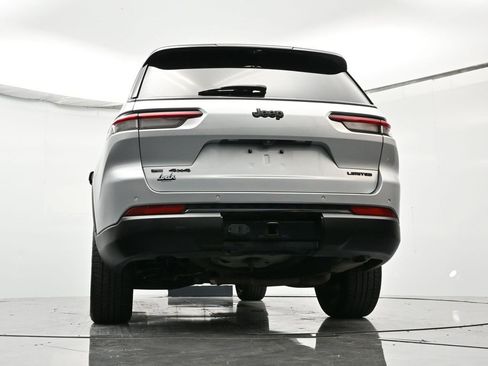 Used 2023 Jeep Grand Cherokee L Limited w/ Luxury Tech Group II image 40