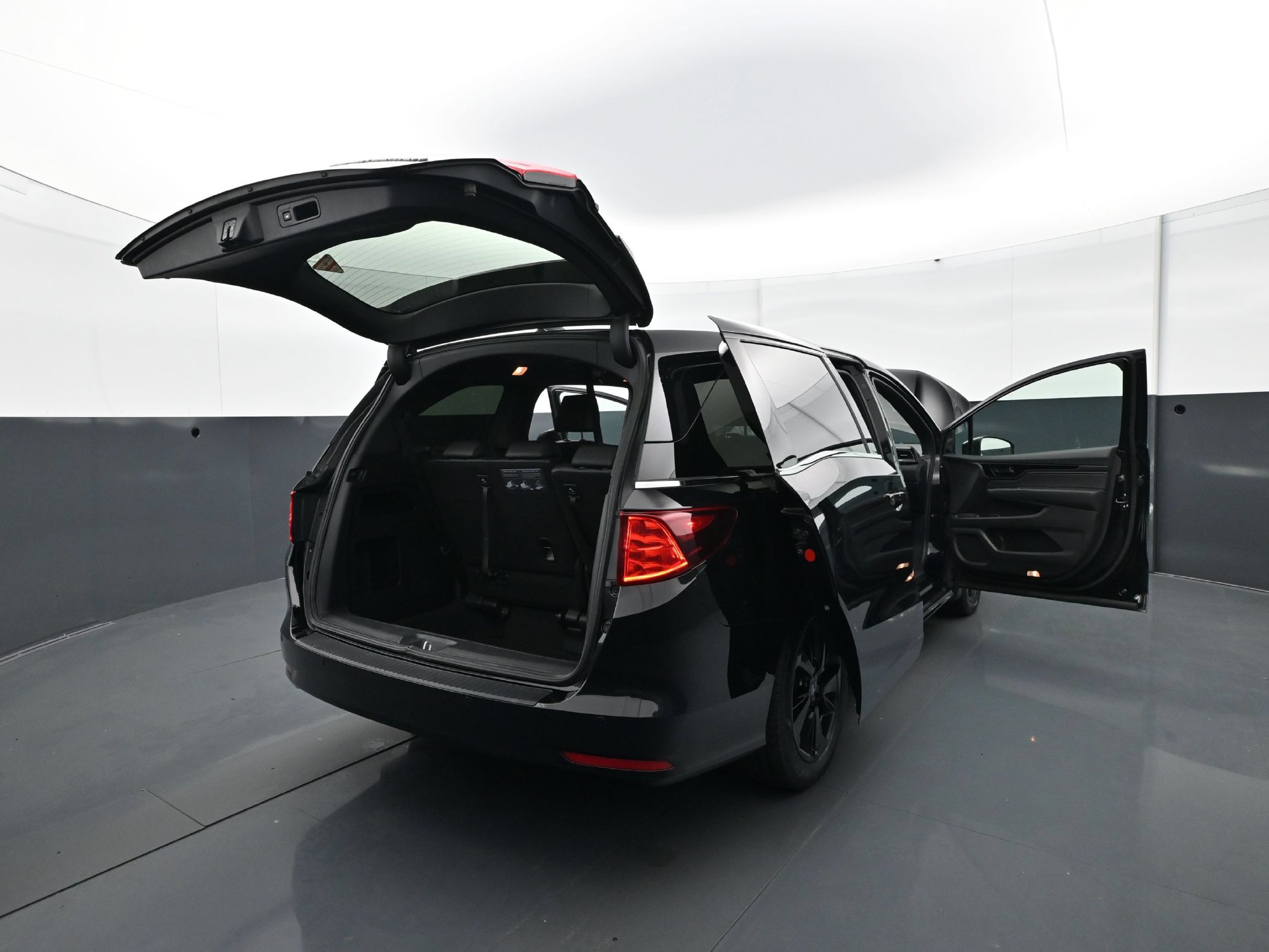 Used 2024 Honda Odyssey EX-L image 36