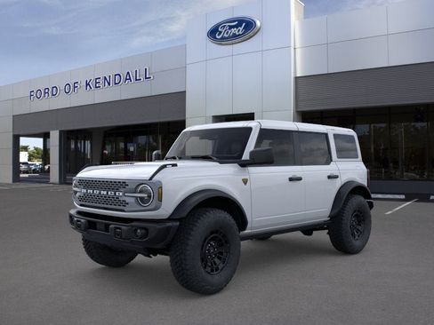 New 2026 Ford Bronco Badlands AWD/4WD image 1
