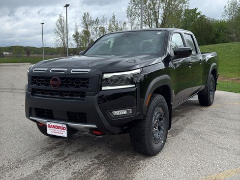 New 2026 Nissan Frontier PRO-4X AWD/4WD image 2