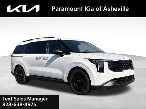 Used 2026 Kia Carnival SX Prestige image 1