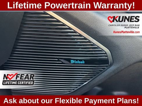 Used 2023 Jeep Grand Cherokee Overland w/ Luxury Tech Group IV image 29