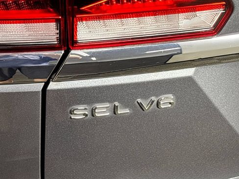 Certified 2023 Volkswagen Atlas SEL AWD/4WD image 27