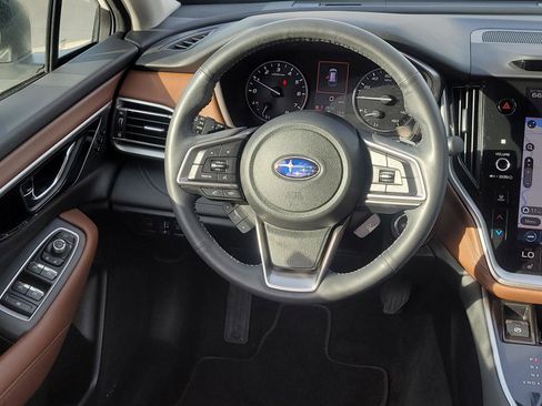 Certified 2022 Subaru Outback Touring image 6