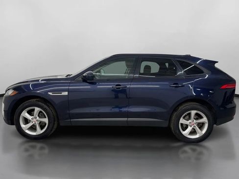 Used 2018 Jaguar F-PACE Premium image 5