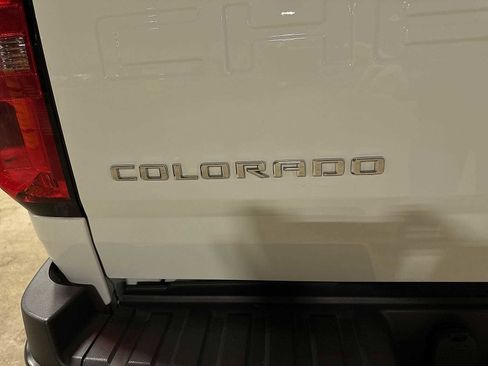 Used 2022 Chevrolet Colorado ZR2 w/ ZR2 Dusk Special Edition image 25