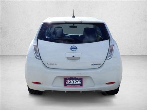Used 2017 Nissan Leaf S w/ Charge Package FWD image 3