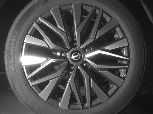 Used 2025 Nissan Altima 2.5 SV image 15