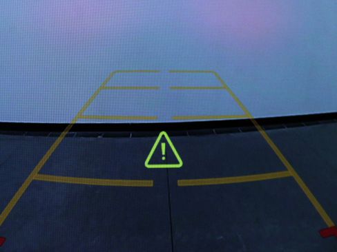 Used 2024 GMC Yukon SLT image 25