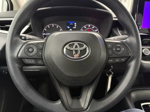 Used 2024 Toyota Corolla LE FWD image 10