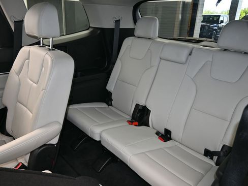 Used 2022 Kia Telluride EX w/ EX Premium Package image 38