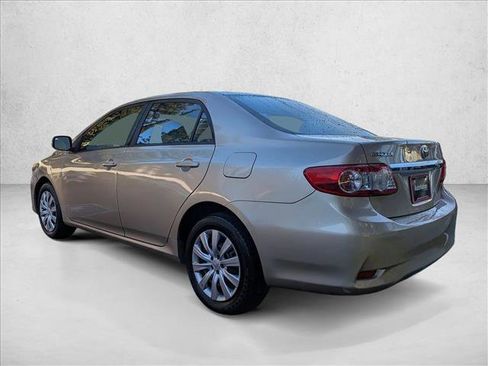 Used 2012 Toyota Corolla LE image 8