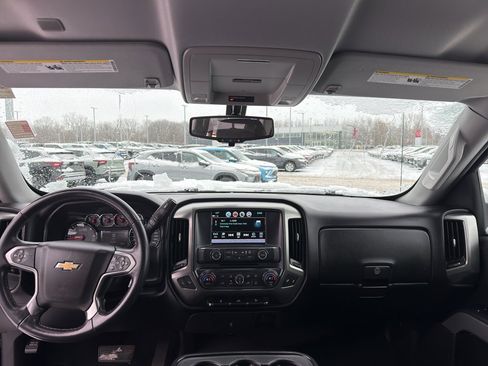 Used 2018 Chevrolet Silverado 1500 LT w/ All Star Edition image 28