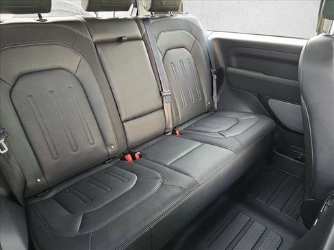 Used 2022 Land Rover Defender 90 X-Dynamic S AWD/4WD image 11