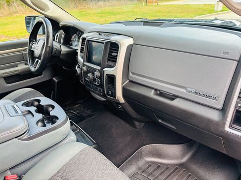 Used 2019 RAM 1500 Big Horn image 27