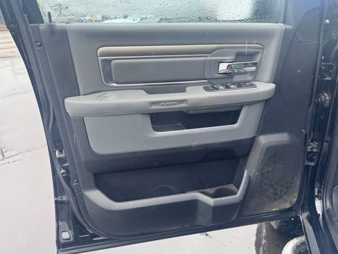 Used 2015 RAM 2500 SLT image 11
