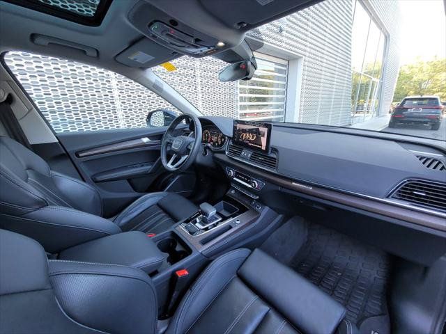 Used 2023 Audi Q5 2.0T Premium Plus w/ Premium Plus Package AWD/4WD image 22