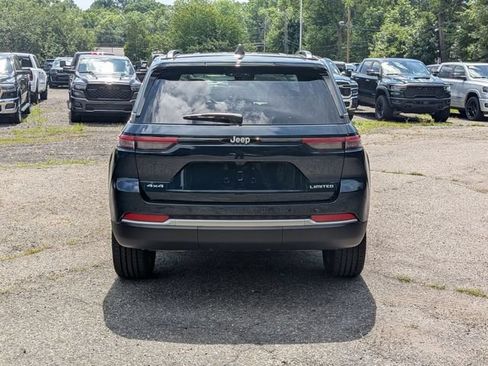 New 2026 Jeep Grand Cherokee Limited AWD/4WD image 4