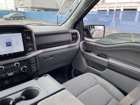 Used 2025 Ford F150 XLT w/ Equipment Group 301A Standard image 28