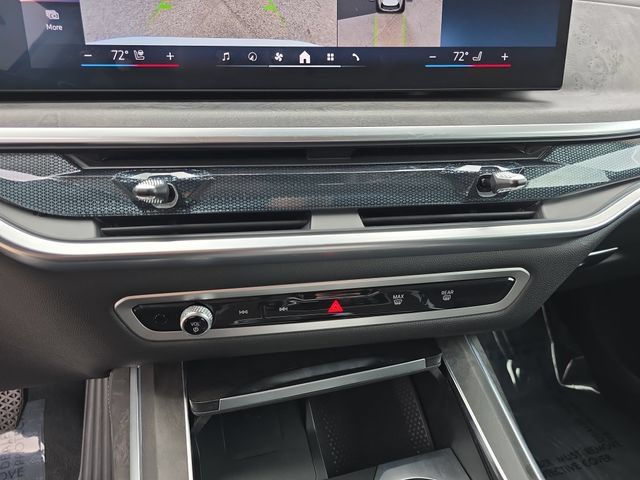 Used 2026 BMW X7 xDrive40i AWD/4WD image 27