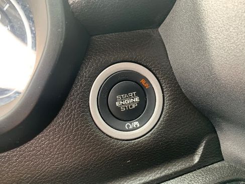 Used 2023 RAM 1500 Tradesman AWD/4WD image 25