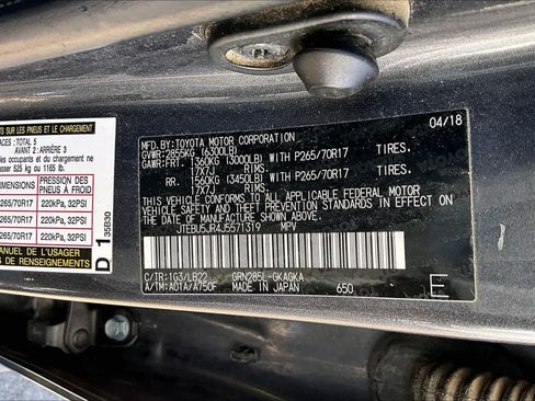 Used 2018 Toyota 4Runner SR5 Premium AWD/4WD image 34