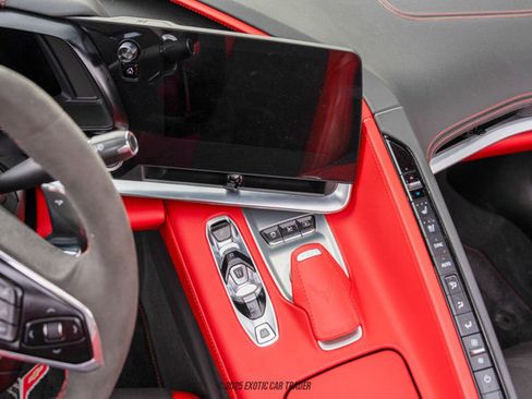 Used 2021 Chevrolet Corvette Stingray Convertible 3LT Z51 w/ Z51 Performance Package image 36