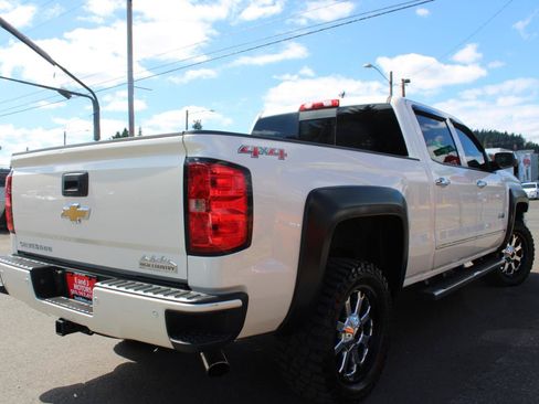 Used 2014 Chevrolet Silverado 1500 High Country w/ High Country Premium Package AWD/4WD image 7