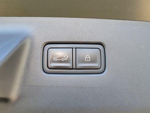 Used 2024 Hyundai Santa Fe SEL FWD image 19