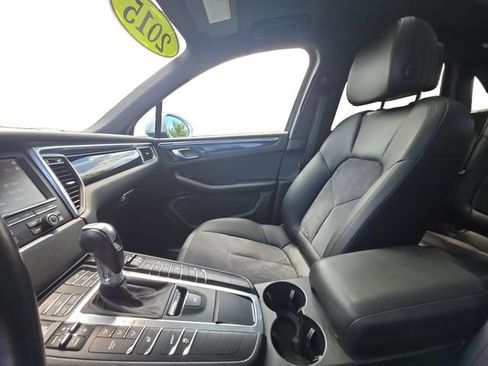Used 2015 Porsche Macan S AWD/4WD image 11