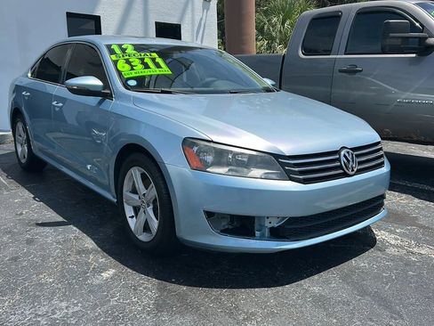 Used 2012 Volkswagen Passat 2.5 SE FWD image 3