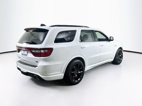Used 2023 Dodge Durango R/T w/ Tow 'N Go Package AWD/4WD image 5