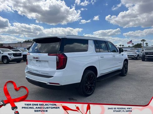 New 2026 GMC Yukon XL Elevation image 7