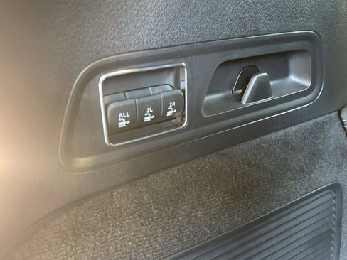 Certified 2024 Mercedes-Benz GLS 450 GLS 450 4MATIC SUV image 11