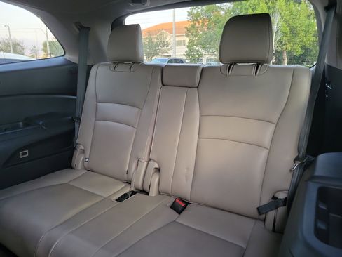 Used 2017 Honda Pilot EX-L image 13