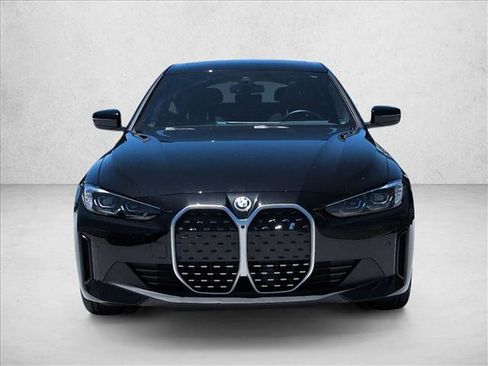 Used 2023 BMW i4 eDrive40 w/ Premium Package RWD image 2