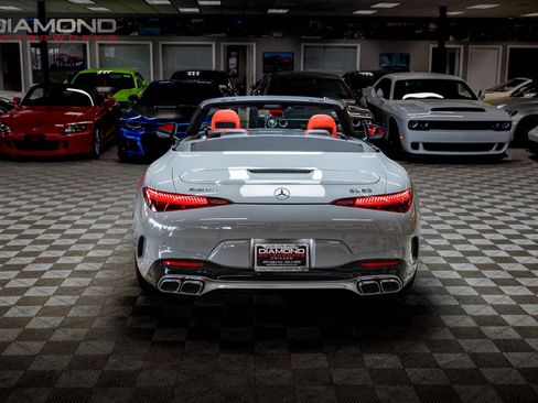 Used 2023 Mercedes-Benz SL 63 AMG 4MATIC image 23