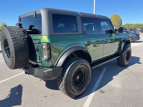 Used 2023 Ford Bronco Wildtrak image 4