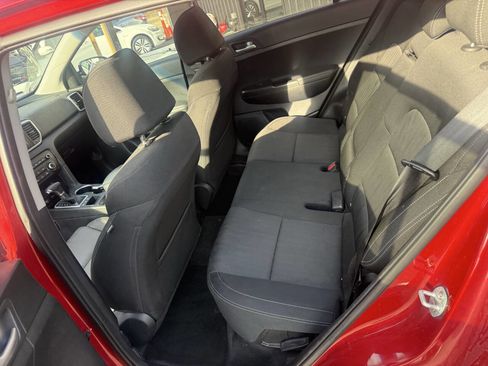 Used 2021 Kia Sportage LX image 20