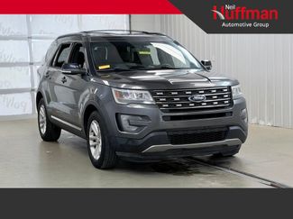 Used 2017 Ford Explorer XLT w/ Equipment Group 202A FWD video 1