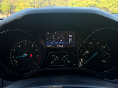 Used 2015 Ford Focus Titanium FWD image 20