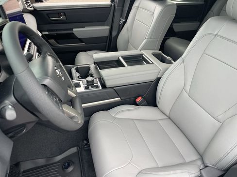 New 2026 Toyota Tundra Limited AWD/4WD image 18