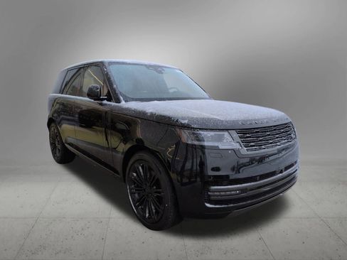 New 2026 Land Rover Range Rover SE image 8