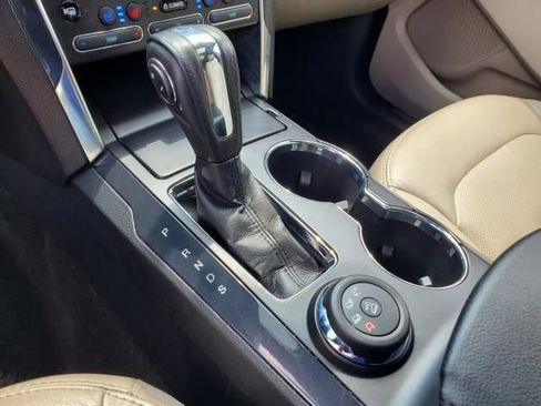 Used 1999 Chevrolet Corvette Convertible w/ Memory Pkg image 48